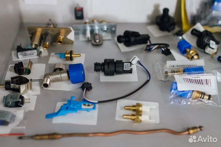 Большой ассортимент запчастей для котлов