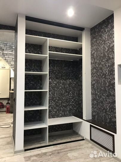 Стенка в гостиную