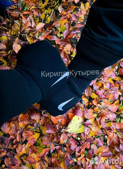 Перчатки Nike зимние