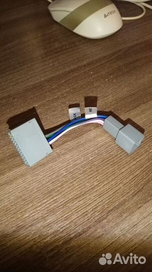 Адартер для подключения штатной камеры Honda