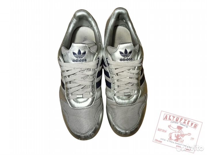 Кроссовки vintage adidas metallic