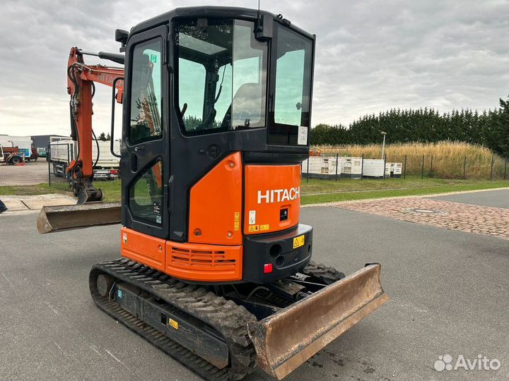 Мини-экскаватор Hitachi ZX26U-5A, 2018