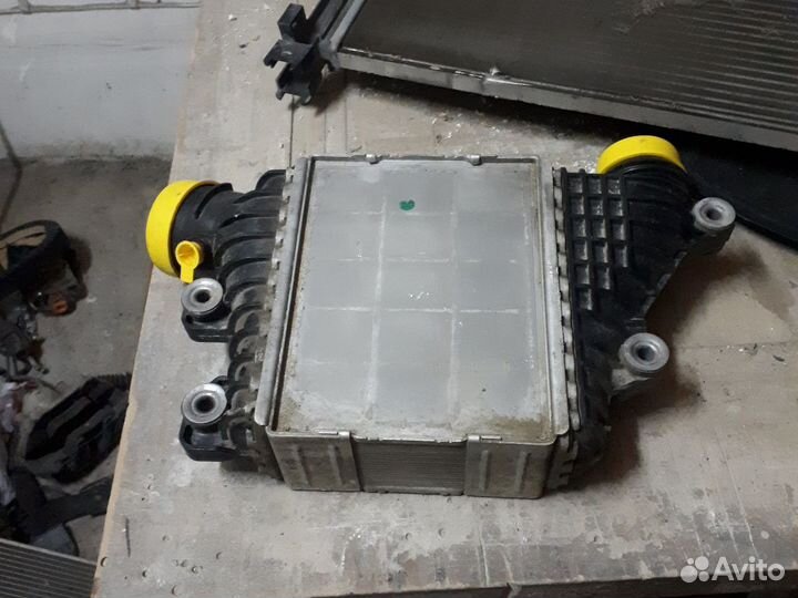 Интеркулер Dicsovery Sport Evoque F pace