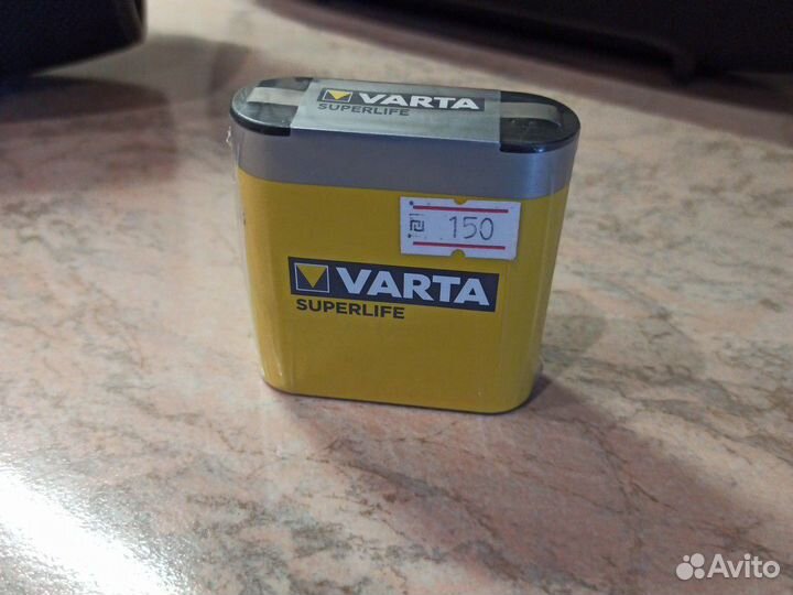 Батарейка Varta