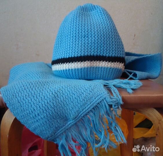 Шапка и шарф шерсть,для мальчика или девочки новые