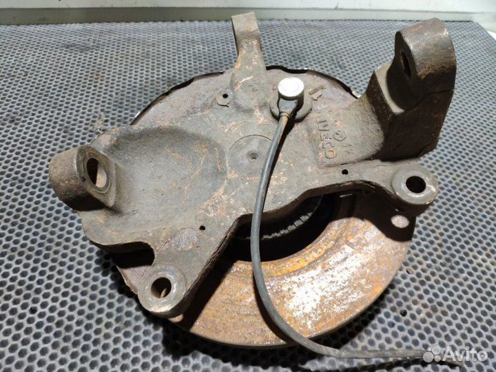 Кулак поворотный передний правый Iveco Daily 4