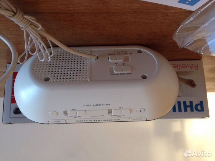 Радио-часы-будильник Philips