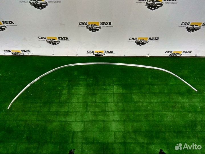 Молдинг крыши Audi8U0853703