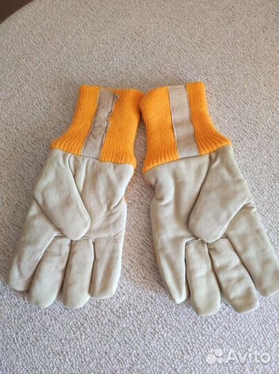 Перчатки