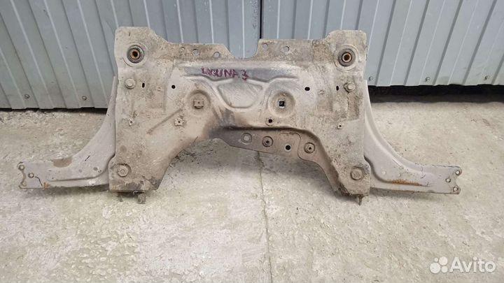 Подрамник Renault Laguna 3