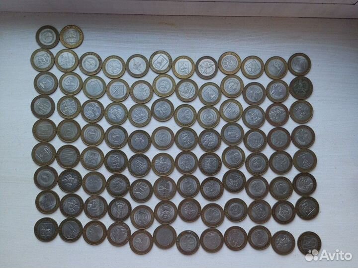 Юбилейные монеты