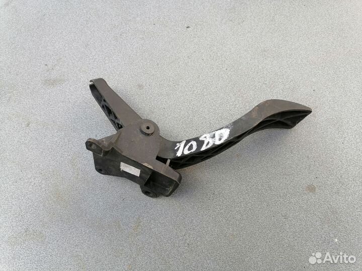 Ford focus 1 педаль газа