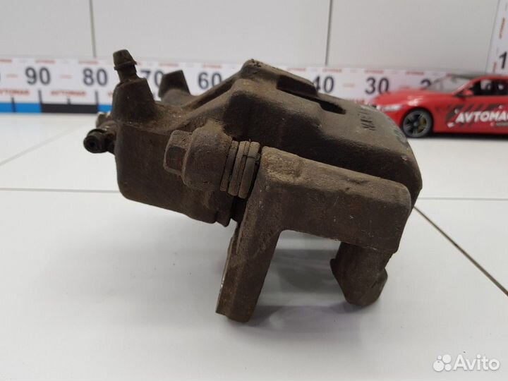 Суппорт передний правый (Mazda CX-7)