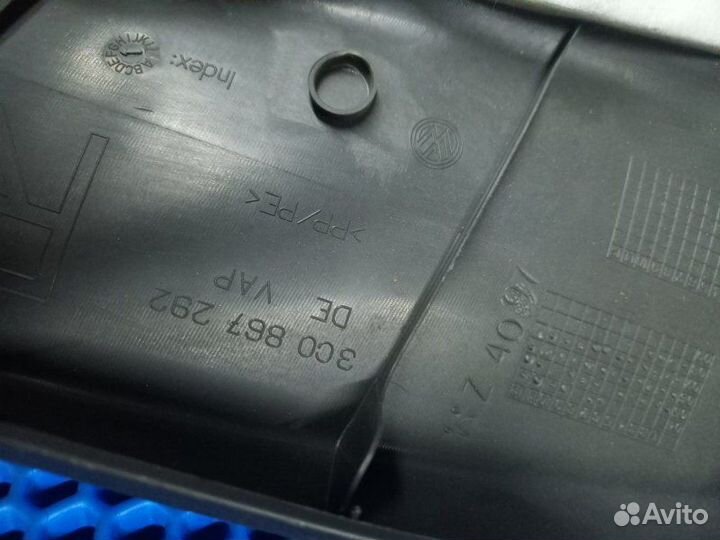 Обшивка салона Volkswagen Passat B6 CAX 2008