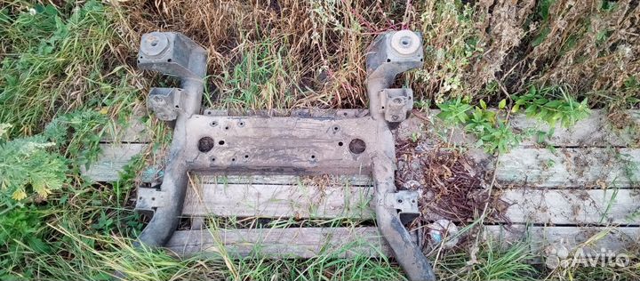 Подрамник transporter t5