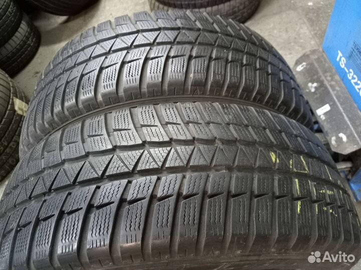 Falken Eurowinter HS-449 215/60 R16 99H