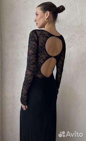 Гипюровое платье с открытой спиной