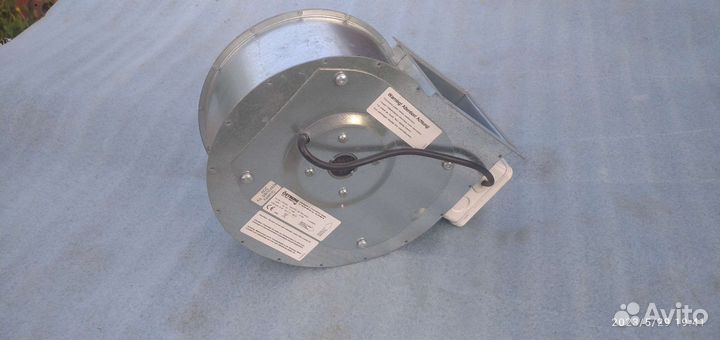 Вентилятор RFE 140 DKU