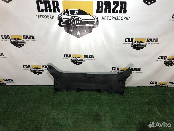 Обшивка двери/крышки багажника Toyota Camry