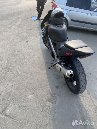 Honda vfr400r nc30