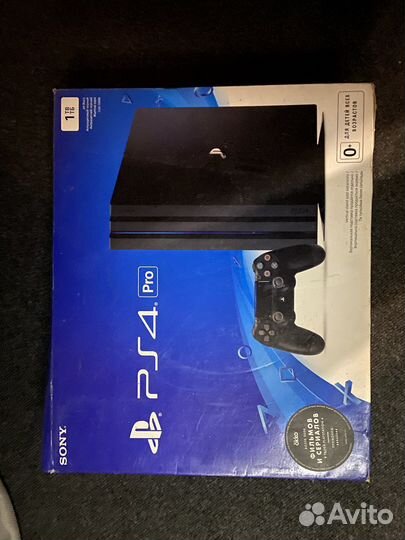 Playstation 4 Pro + 2 джостика + FIFA24