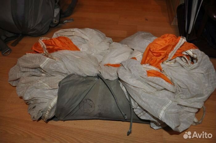 Запасной парашют З-5