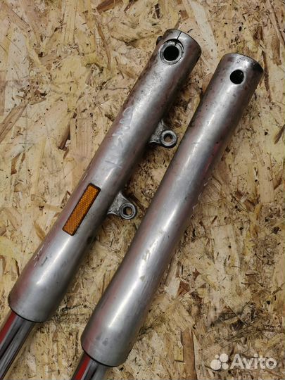 Перья вилки дефект Yamaha XVS Drag Star 400 / 650