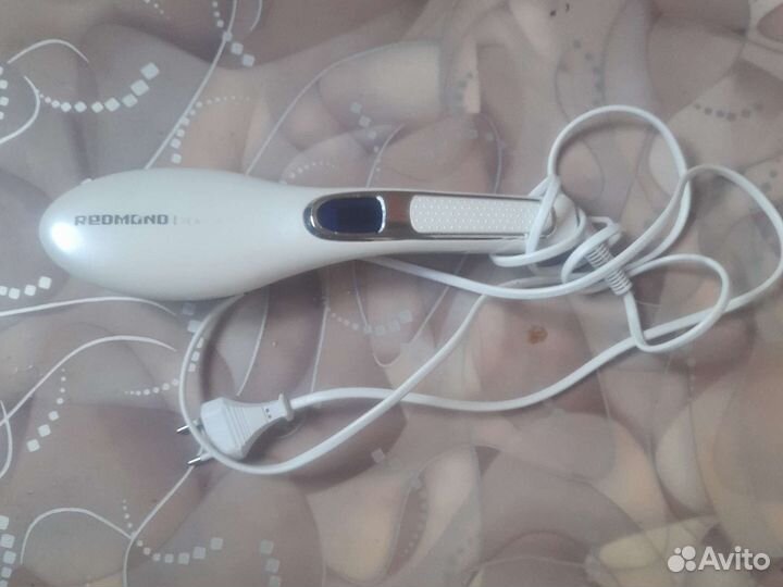 Расческа-выпрямитель