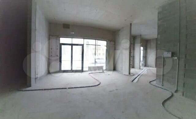 Торговое помещение в элитном ЖК, 89.9 м²