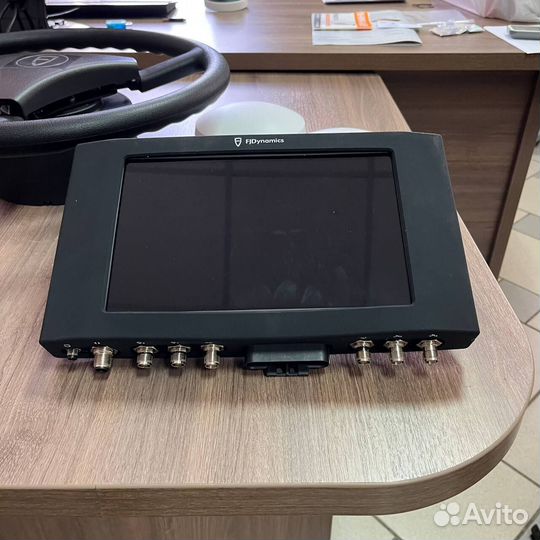 Автопилот для трактора и комбайна по подписке