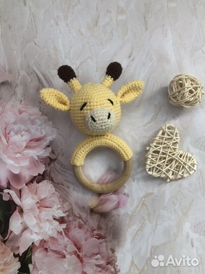 Жирафик погремушка