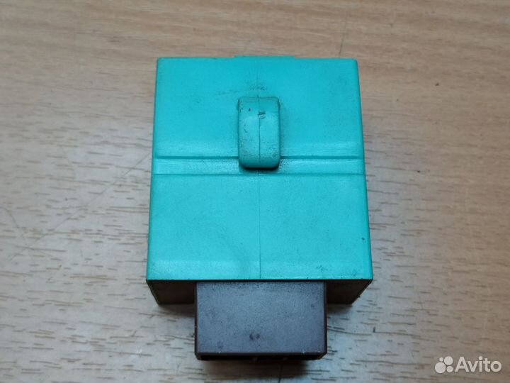 Реле стоп-сигналов, Mazda 626 GD