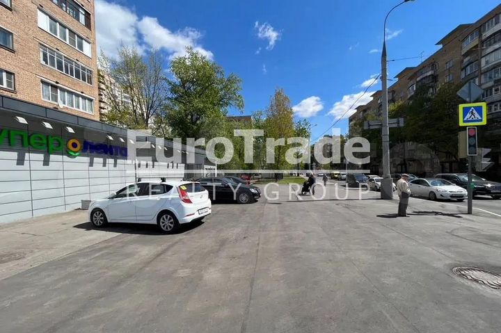 Продам торговое помещение, 803 м²