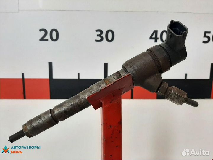 Форсунка Opel Corsa C рест. 2006 93183910