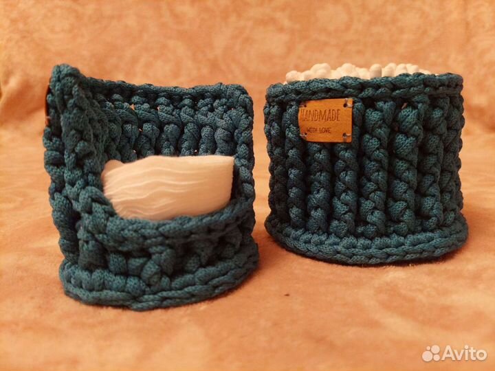 Вязаные корзинки для ванной комнаты