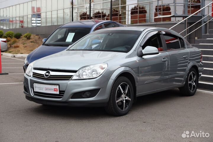 Opel Astra 1.8 AT, 2013, 171 000 км