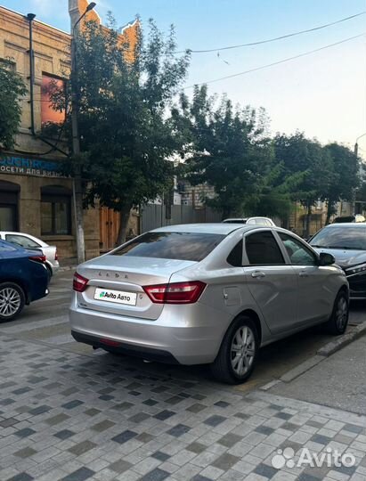 LADA Vesta 1.6 AMT, 2016, битый, 289 000 км