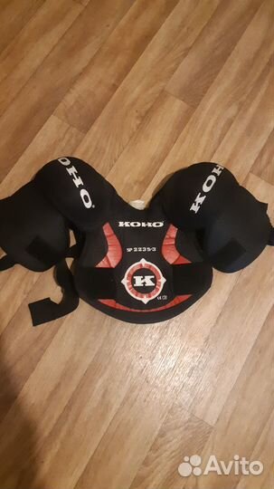 Нагрудник хоккейный