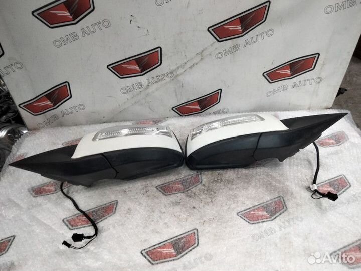 Комлект зеркал Мерседес W204