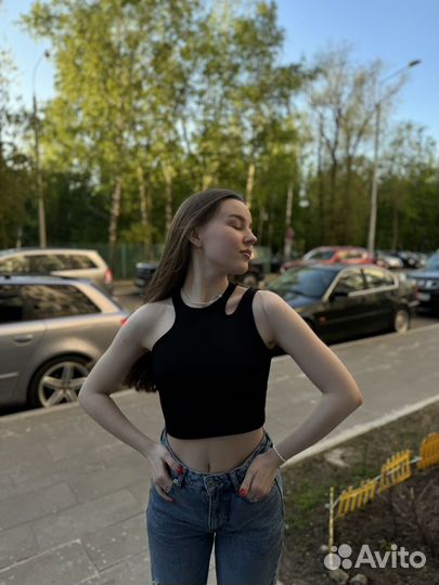 Топ женский черный