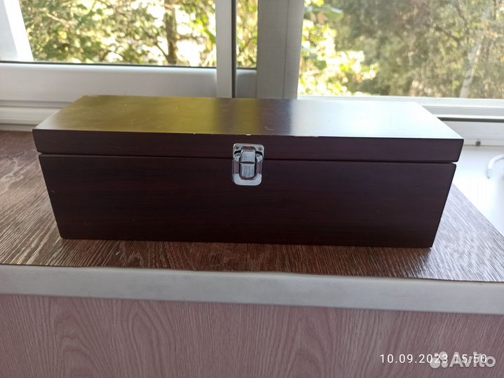 Коробка для бутылки