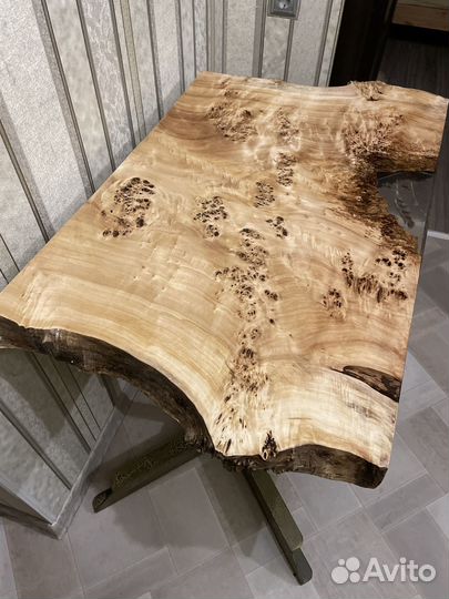 Стол из слэба в индустриальном стиле