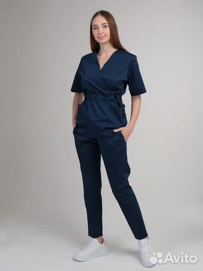 Медицинский костюм (другие расцветки в фото)