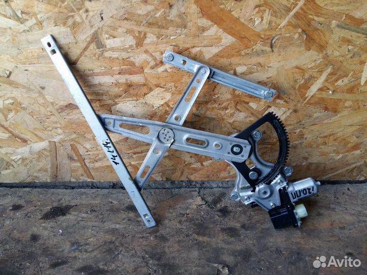 Стеклоподъемник электрический передний правый Hyu