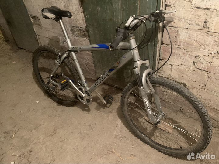 Велосипед giant