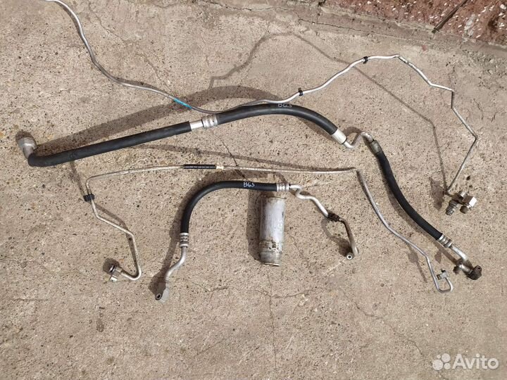 Трубка кондиционера Subaru Legacy BG5