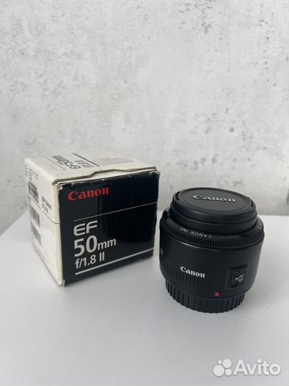 Объектив Canon EF 50mm f/1.8 II