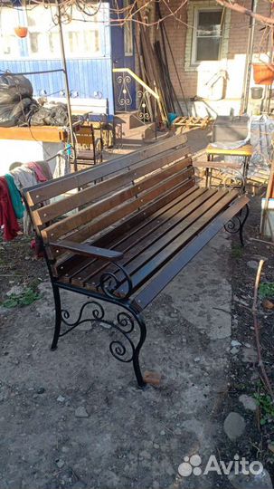 Скамейки с элементами ковки