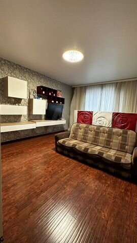 2-к. квартира, 66,8 м², 14/17 эт.