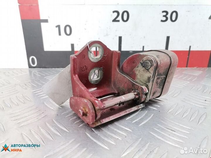 Петля двери Renault Megane рест. 2002 804218874R